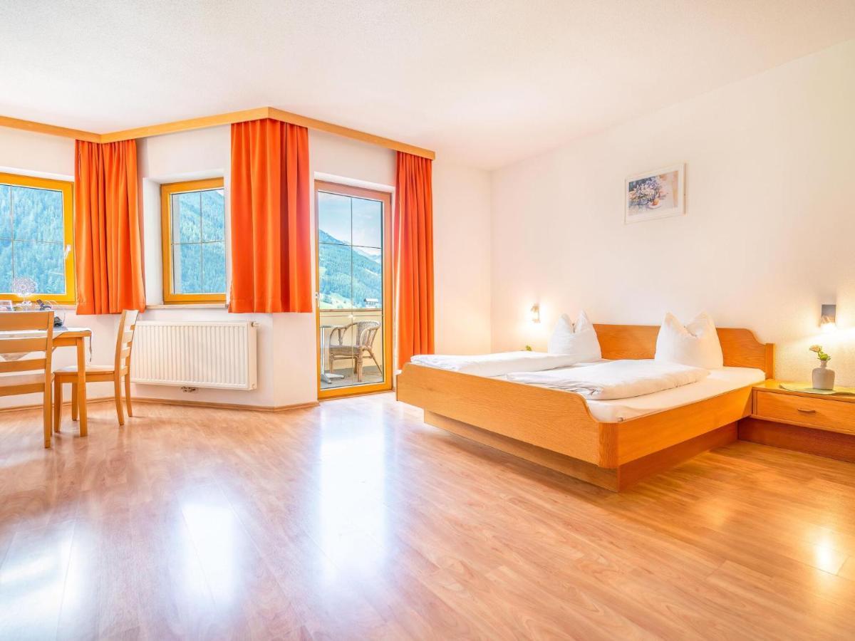 Lovely Apartment In Neustift Im Stubaital With Mountain View Esterno foto
